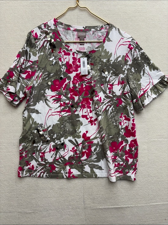 Chico's Tops - Chico's White Short Sleeve Top with Magenta Floral and Olive Leaves